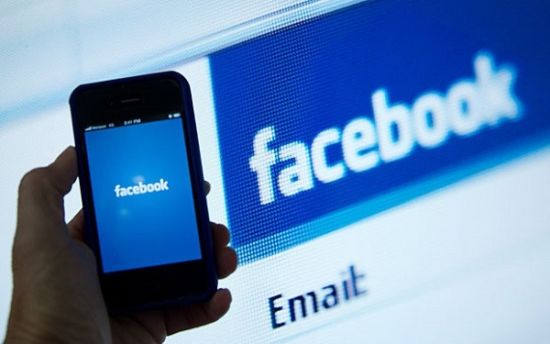 電子郵件 Facebook 聯系郵箱
